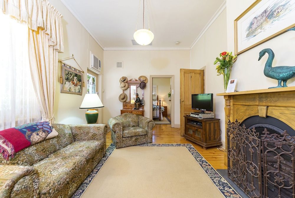 تانوندا كوتيدجيز - تانوندا - غرفة معيشة