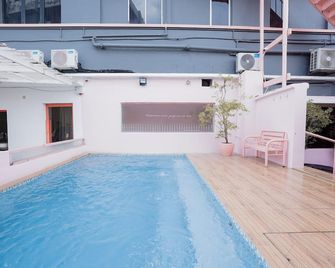 Palette Pink Cabana George Town - ג'ורג' טאון - בריכה