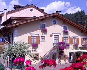Hotel Salvanel Boschetto Roland Di Dapra' Maria Maddalena - Cavalese - Rakennus