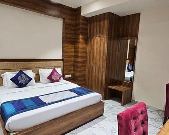 Hotel Silver Stone - Ludhiāna - Habitación