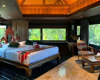 Bantunglom Resort - Mae Rim - Bedroom