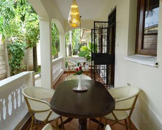 Nyali Parkside Resort - Mombasa - Balcón