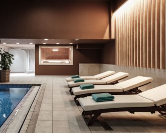 Holiday Inn Express Malta By IHG - St Julian's - Basen