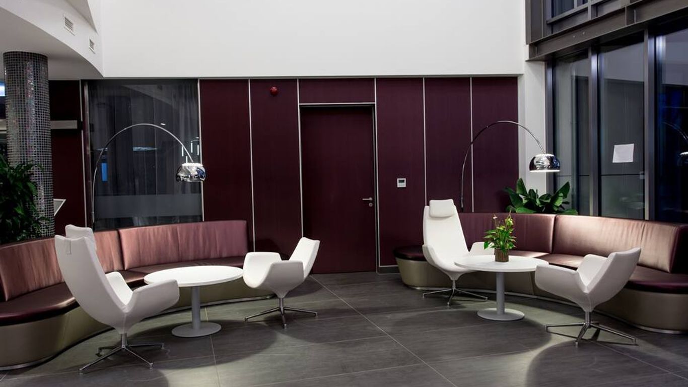 Aura Hotel Adults Only