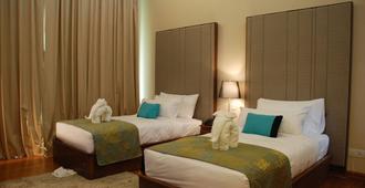 Nirvana Hotel And Resort - Nay Pyi Taw - Bedroom