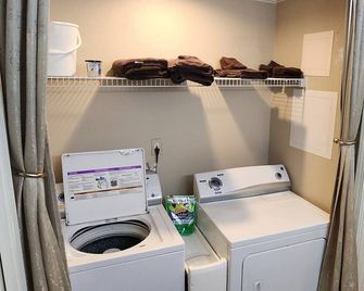Great Location in Sulphur 1/2 Mile to I-10 Exit 20 2 Beds - Sulphur - Wasserette