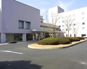 Hotel Royal Hill Fukuchiyama & Spa - Fukuchiyama - Budova