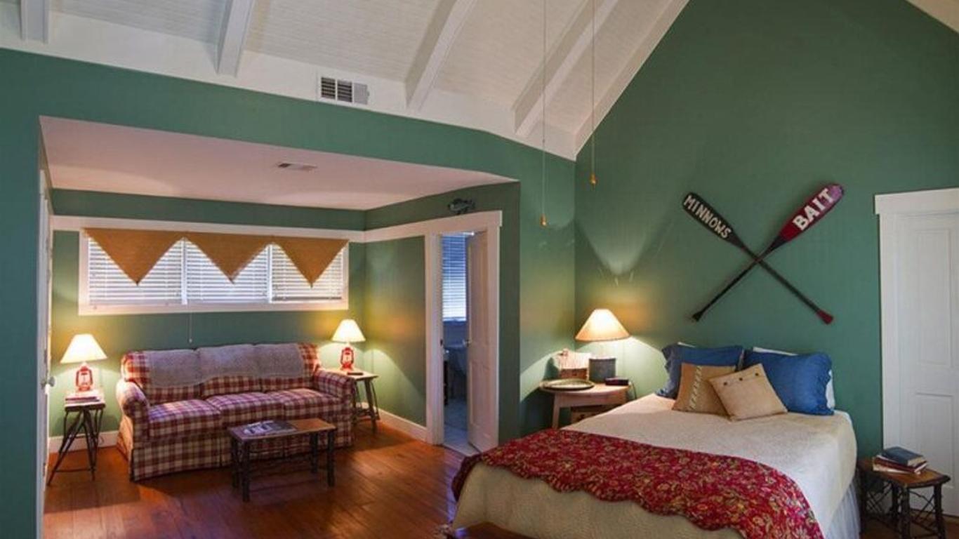 The Farmhouse Inn