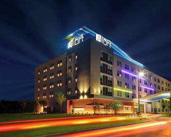 Aloft Wichita - Wichita - Building