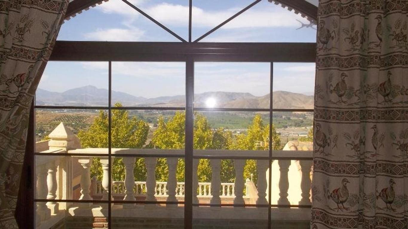 Hostal Monteolivos