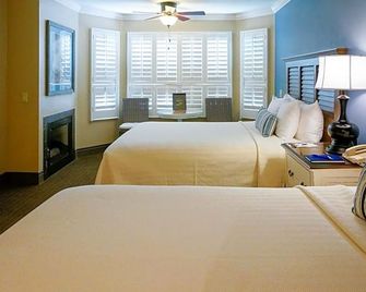 Sand Pebbles Inn - Cambria - Varanda