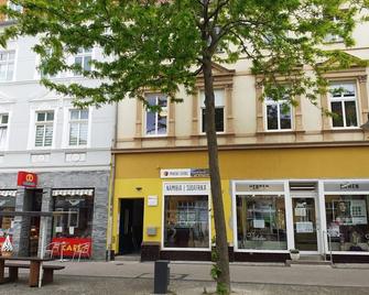 Ferienwohnung Wittenberge - Wittenberge - Gebäude