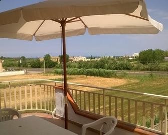 Double room in self-management with private bathroom - Montenero di Bisaccia - Outdoors view