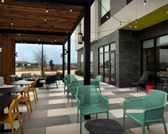 Home2 Suites by Hilton Taylor - Taylor - Building
