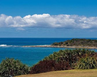 Lonerock 2 - Lifestyle Yamba - Yamba