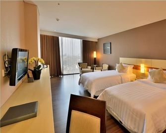 Hotel California Bandung - Bandung - Schlafzimmer
