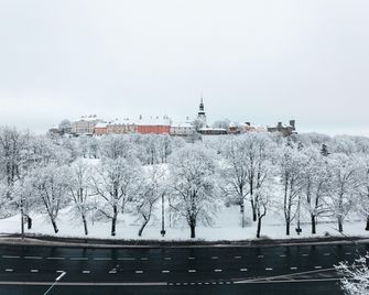 Go Hotel Shnelli - Ταλίν - Σαλόνι