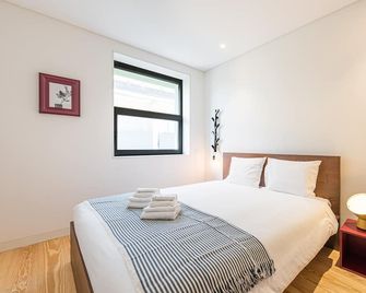 Guestready - Grit & Glam - Porto - Bedroom