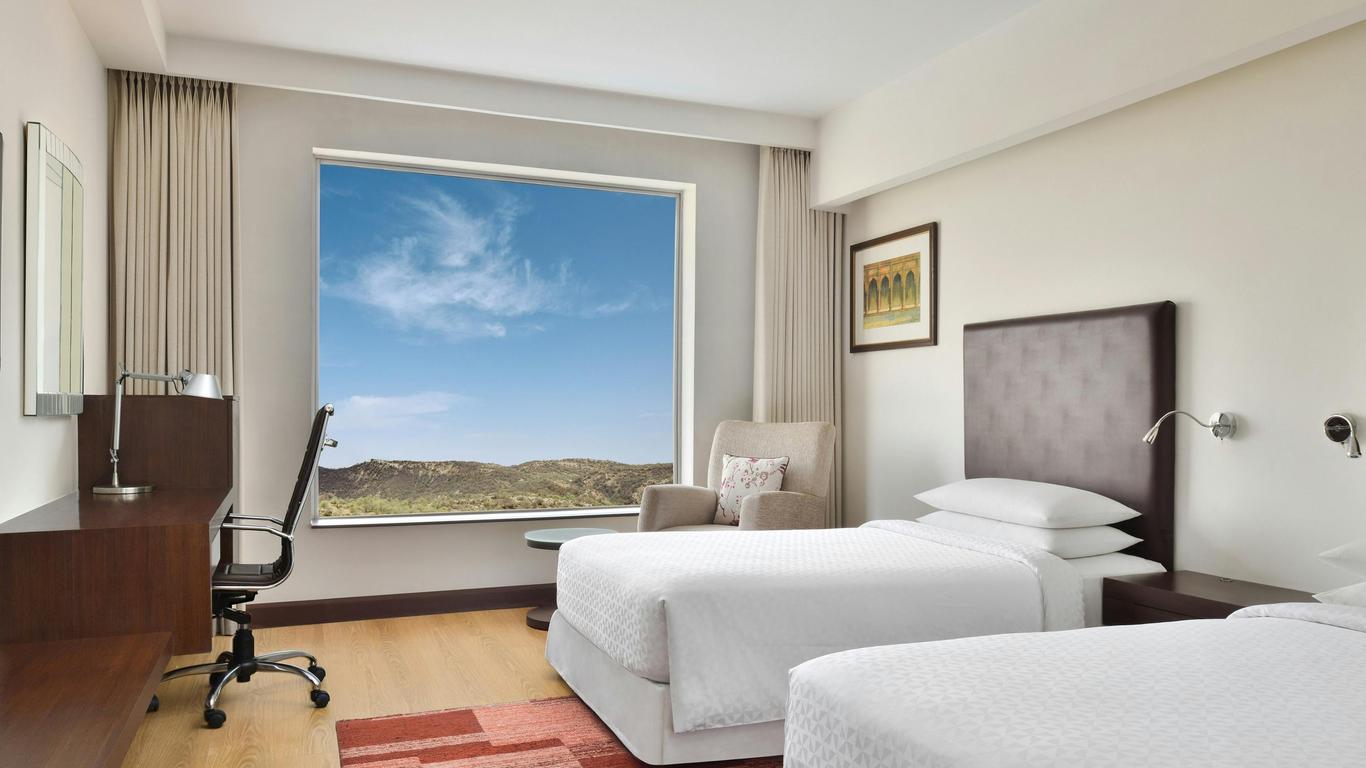 Four Points by Sheraton Jaipur, City Square
