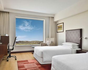 Four Points by Sheraton Jaipur, City Square - ג'איפור - חדר שינה