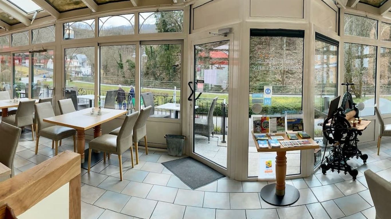 Haus Hohenzollern & Haus 'Ambiente