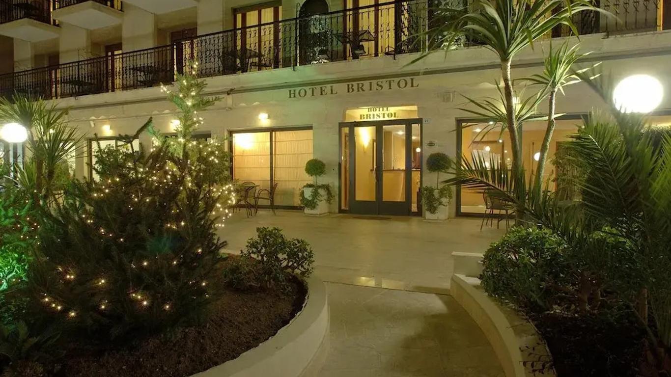 Hotel Bristol
