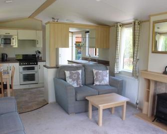 Ben View - Taynuilt - Living room