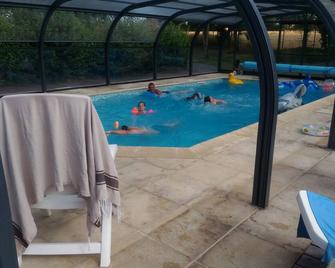 Chalet L'écho des Bois PMR et Piscine Chauffée - Saint-Georges-sur-Loire - Pool