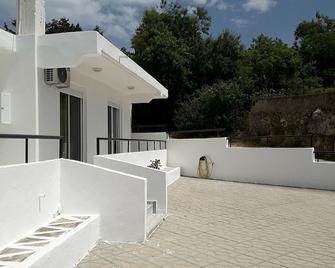 Aggeli Village House - Kiotari - Balkon