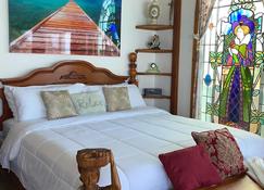 Oceanfront, Elevated House Single Bedroom - Haleiwa - Sypialnia