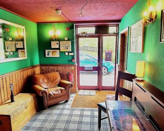 The Strathcarron Hotel - Strathcarron - Sala de estar