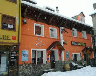 Hotel Navarro - Panticosa - Gebouw