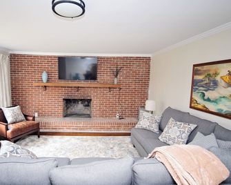 Country Bliss, completely renovated - Blythewood - Wohnzimmer
