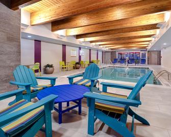 Home2 Suites by Hilton Wilkes-Barre - Wilkes-Barre - Svømmebasseng