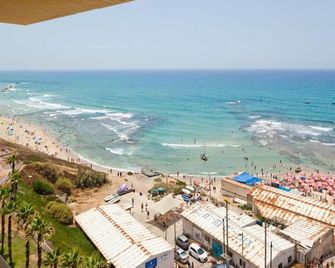 3br Apt Beach View Best Loc Bat-Yam - Bat Yam - Beach