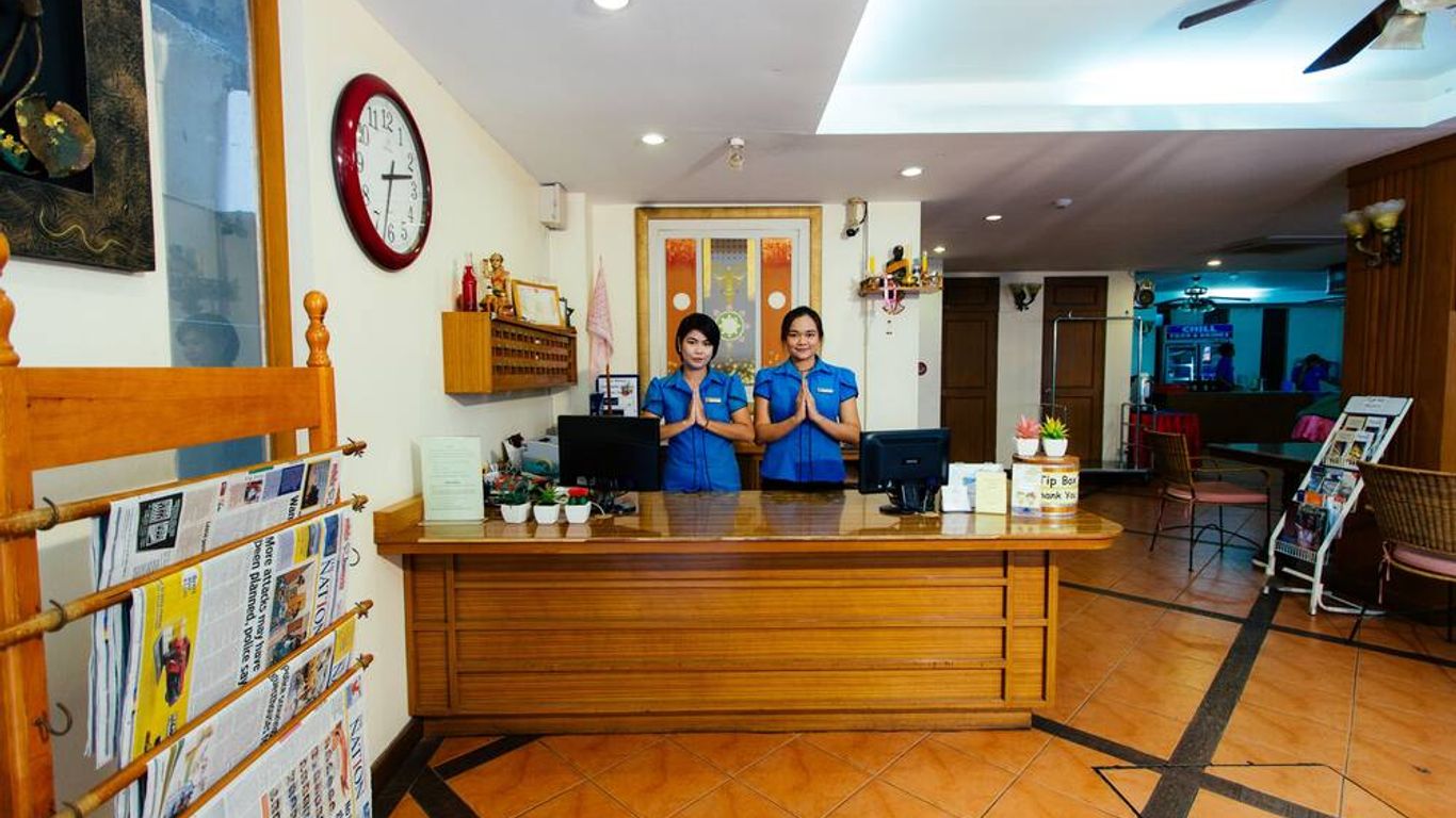 Thipurai Beach Hotel