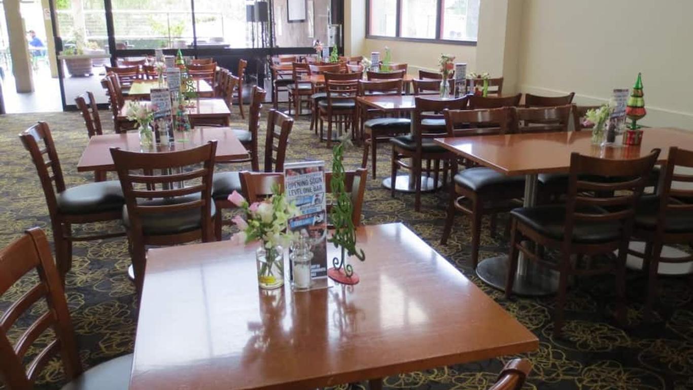 Amaroo Hotel Dubbo
