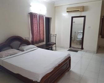 Sahasra Residency - Hyderabad - Bedroom