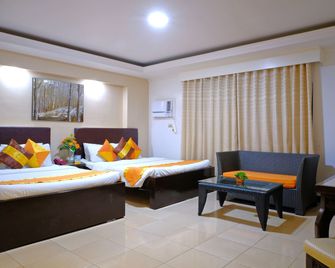Boracay Holiday Resort - Boracay - Soverom
