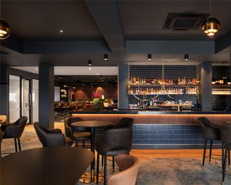 Nightcap at Camp Hill Hotel - Brisbane - Bar