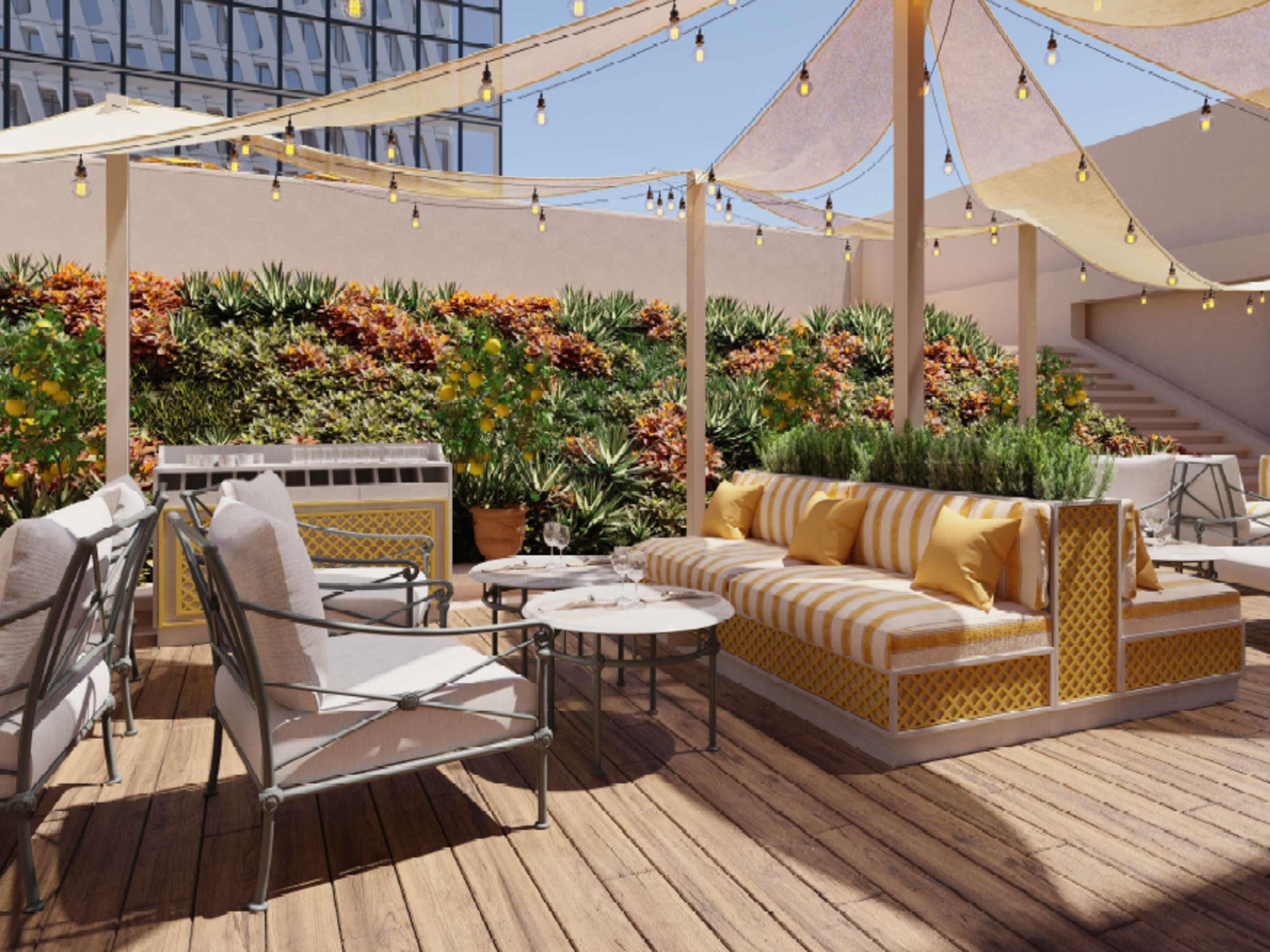 نوفوتيل أبيدجان ماركوري - ابيدجان - بار