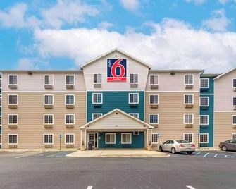 Studio 6 Extended Stay Birmingham Pelham Al - Pelham - Building