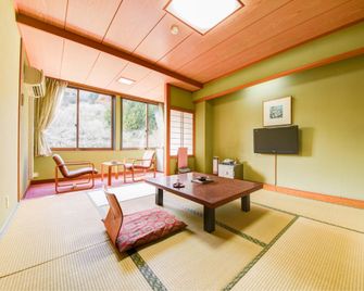 Hotel Izumiya - Shiroishi - Chambre