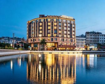 Coco Boutique Hotel - Yangjiang - Building
