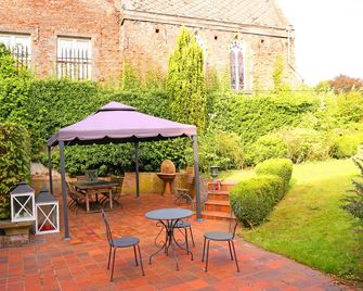 Villa Thérèsa B&B - Soignies - Patio
