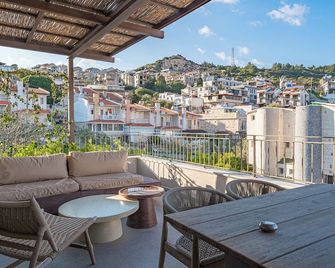 Käsiala Apart Hotel Yeni Foça - Yenifoça - Balcony