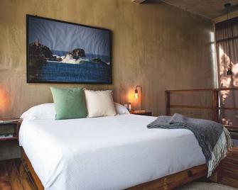 Casa Wil, La punta de Zicatela with wifi starlink - Puerto Escondido - Bedroom