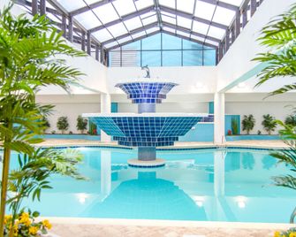 Landmark Resort - מירטל ביץ' - בריכה