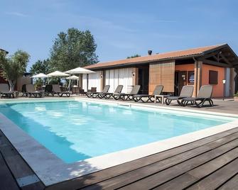 Country Resort Le Due Ruote - Grosseto - Piscine