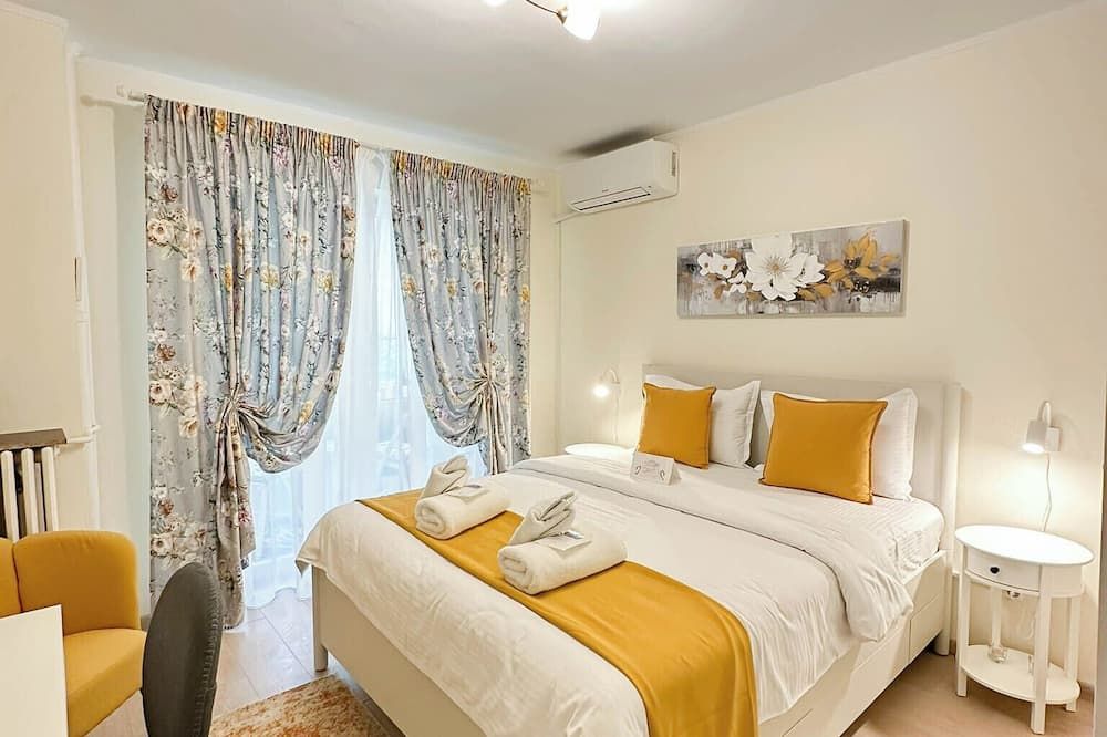 Sunrise Apartments City Center - Bucharest - Bedroom